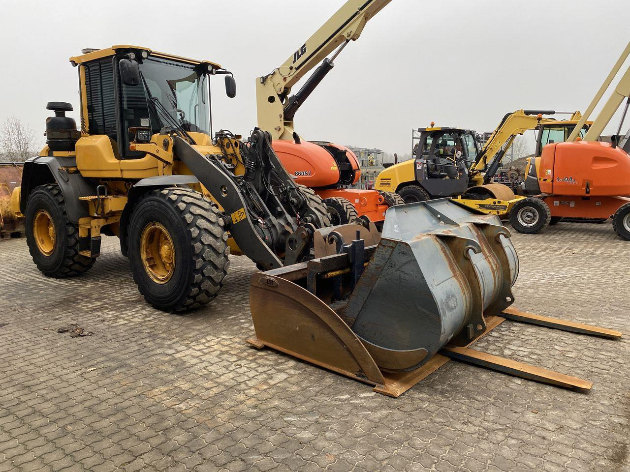 Volvo L60G - Wheel loader: picture 5 Volvo L60G - Wheel loader: picture 5