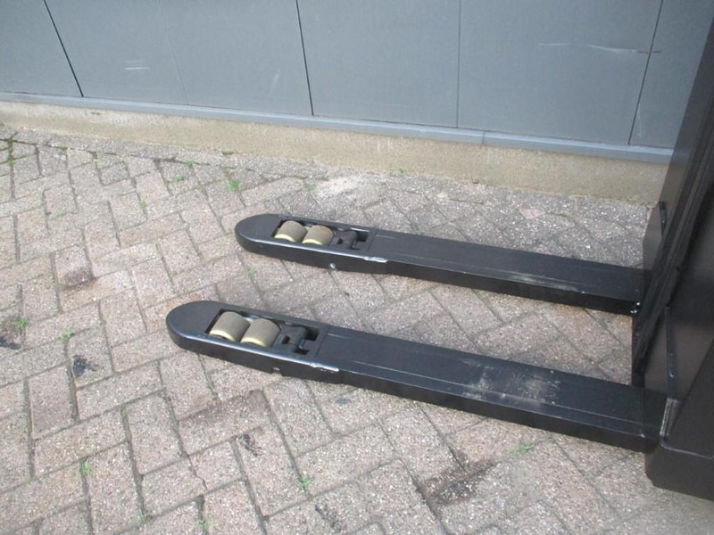 BT SWE 080L - Stacker: picture 5 BT SWE 080L - Stacker: picture 5