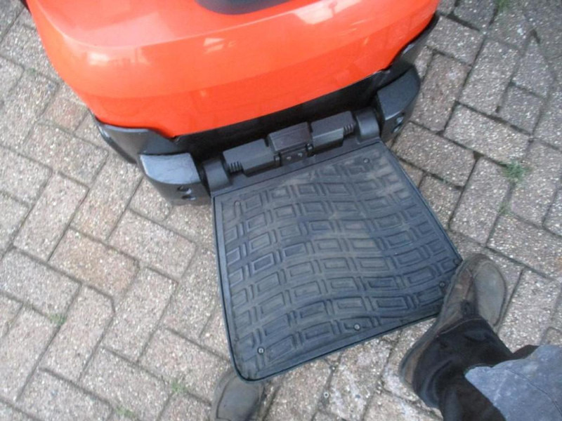 BT SWE 200D - Stacker: picture 4 BT SWE 200D - Stacker: picture 4