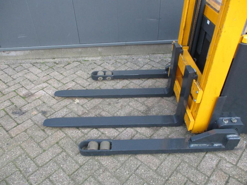 Jungheinrich EJB14 - Pallet truck: picture 3 Jungheinrich EJB14 - Pallet truck: picture 3
