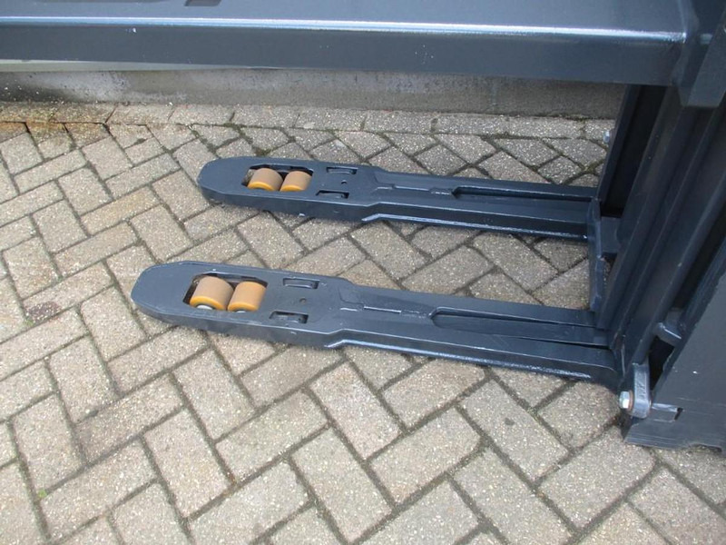 Stacker Linde L 20i: picture 8