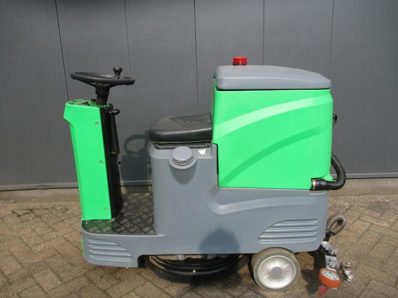 Stahlwerk SW-900 - Scrubber dryer: picture 1 Stahlwerk SW-900 - Scrubber dryer: picture 1