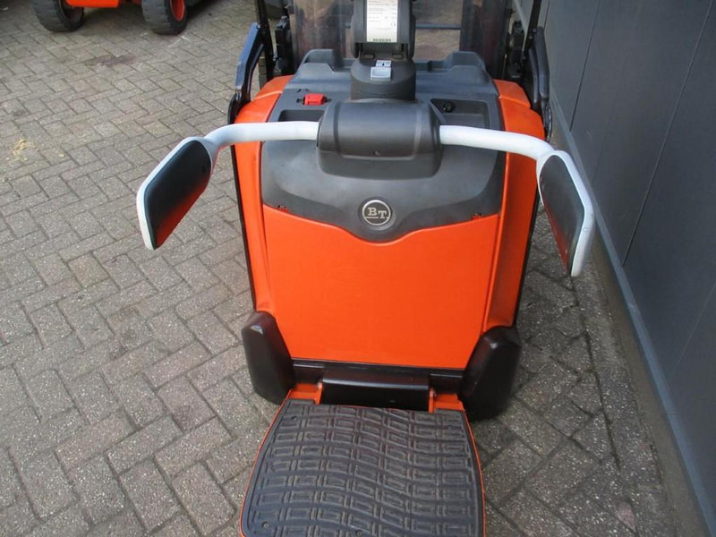 Toyota SPE 160L - Stacker: picture 5 Toyota SPE 160L - Stacker: picture 5