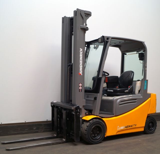 Jungheinrich EFG320 - Electric forklift: picture 1 Jungheinrich EFG320 - Electric forklift: picture 1