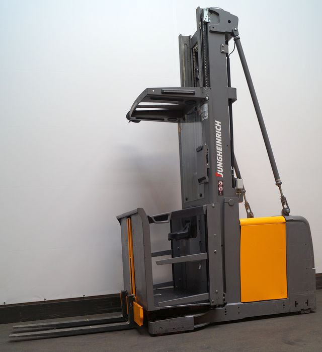 Jungheinrich EKS312 - Order picker: picture 1 Jungheinrich EKS312 - Order picker: picture 1