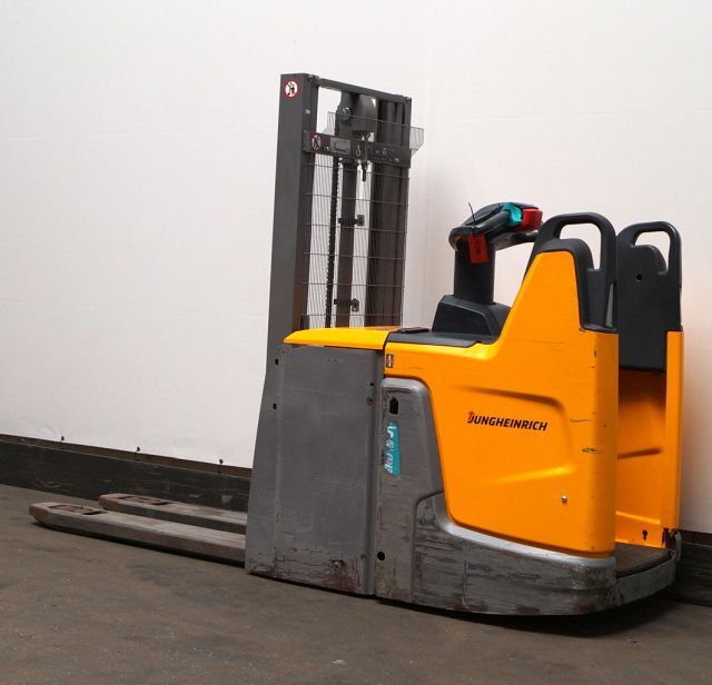 Jungheinrich ERD220 - Stacker: picture 2 Jungheinrich ERD220 - Stacker: picture 2