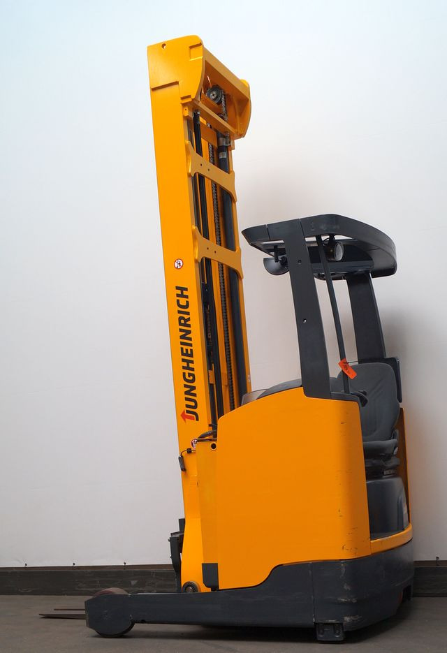 Jungheinrich ETV214 - Reach truck: picture 1 Jungheinrich ETV214 - Reach truck: picture 1