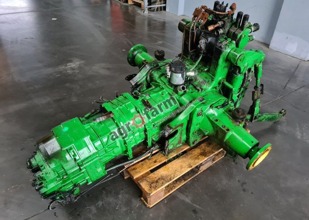 Skrzynia biegów, most tylny John Deere 6320 - Gearbox: picture 1 Skrzynia biegów, most tylny John Deere 6320 - Gearbox: picture 1