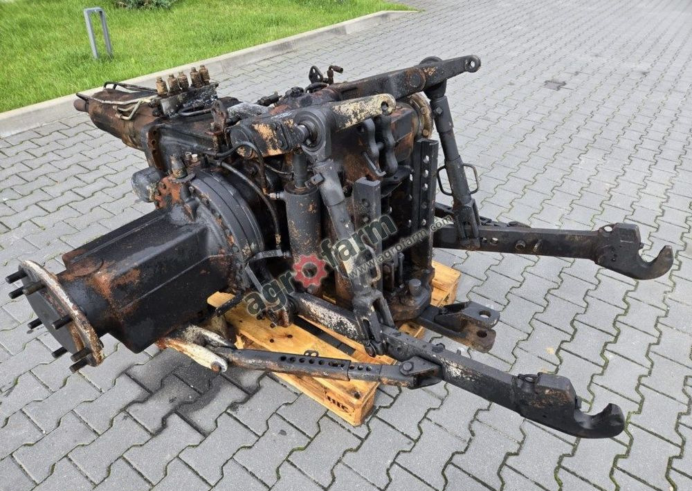 Skrzynia biegów, most tylny Valtra N91 TB07881 - Gearbox: picture 4 Skrzynia biegów, most tylny Valtra N91 TB07881 - Gearbox: picture 4