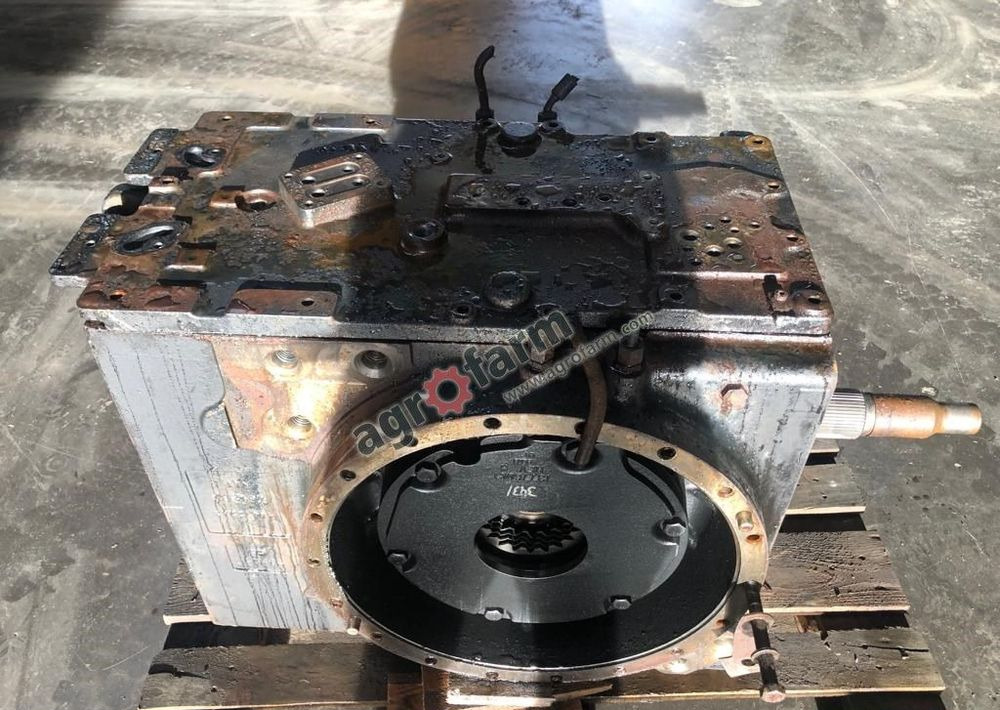 Tylny most Case Magnum 335 87713053 - Gearbox: picture 1 Tylny most Case Magnum 335 87713053 - Gearbox: picture 1