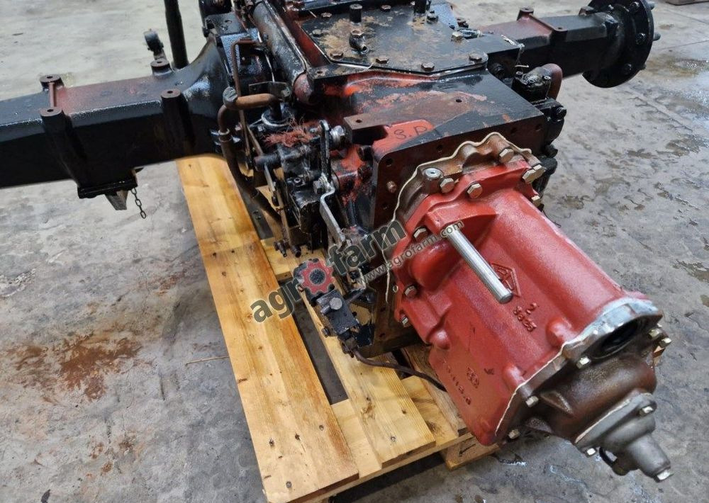 Tylny most, skrzynia biegów Same Explorer 70 - Gearbox: picture 2 Tylny most, skrzynia biegów Same Explorer 70 - Gearbox: picture 2