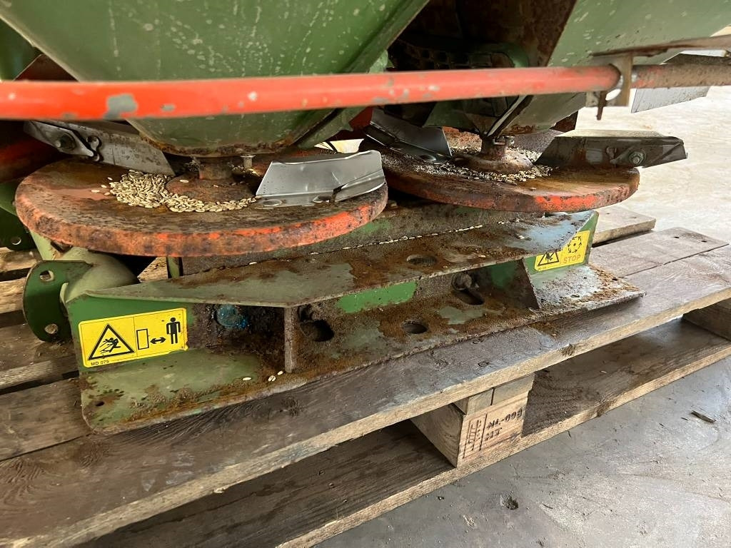 Amazone ZA-F 804 R kunstmest strooier - Fertilizer spreader: picture 5 Amazone ZA-F 804 R kunstmest strooier - Fertilizer spreader: picture 5