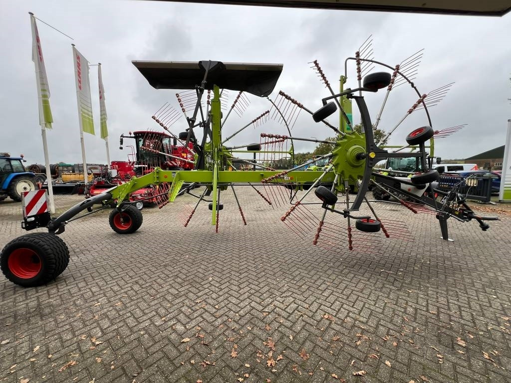 Claas Liner 1900 - Tedder/ Rake: picture 5 Claas Liner 1900 - Tedder/ Rake: picture 5