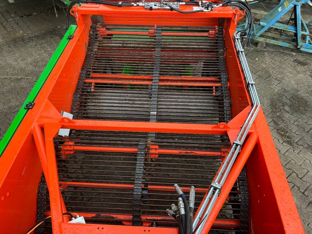 Harvester Holaras UR170-DB uienrooier: picture 8