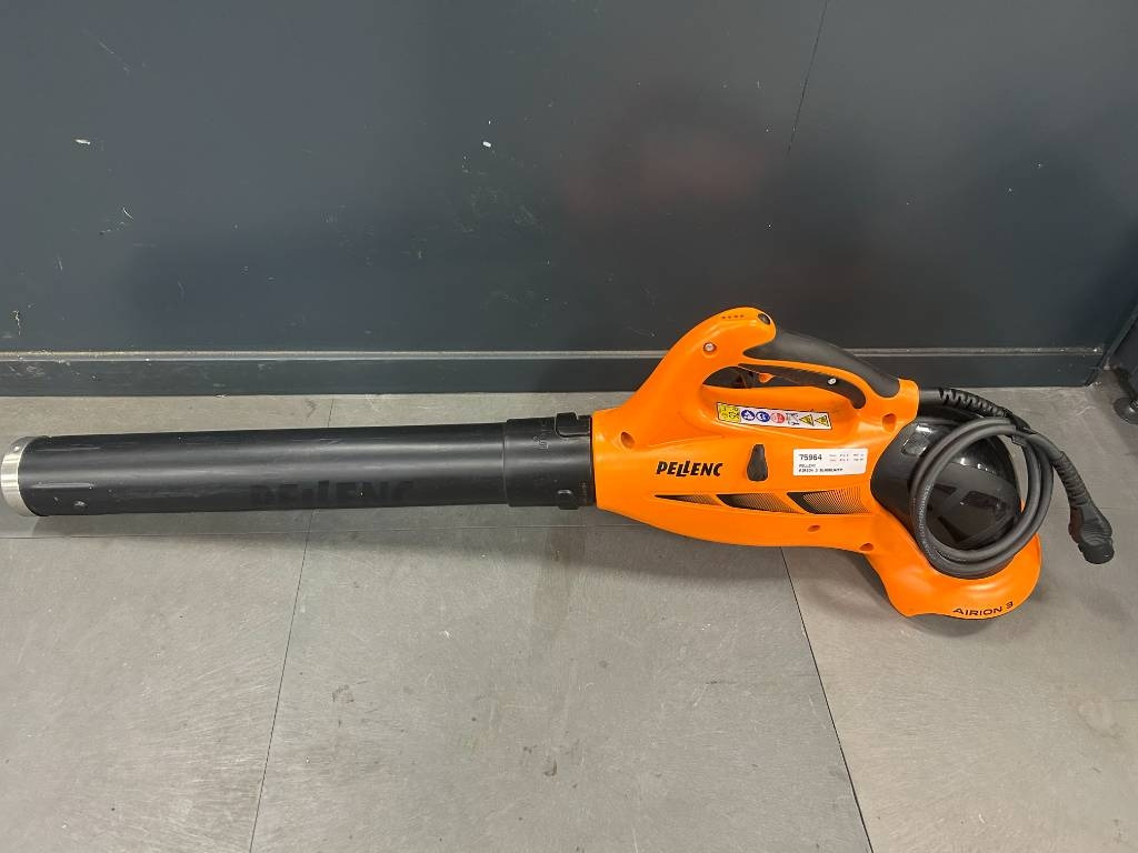 Pellenc Airion 3  - Municipal/ Special vehicle: picture 1 Pellenc Airion 3  - Municipal/ Special vehicle: picture 1