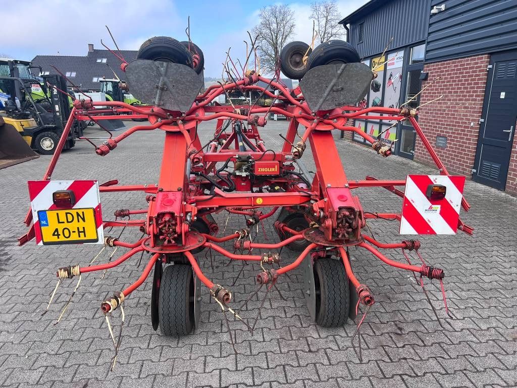 Ziegler TH 1055 GH - Tedder/ Rake: picture 4 Ziegler TH 1055 GH - Tedder/ Rake: picture 4
