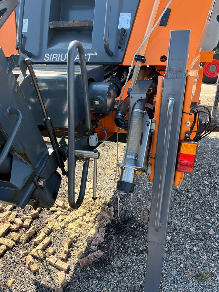 EPOKE Sirius A.S.T.SH 3800 - Sand/ Salt spreader: picture 4 EPOKE Sirius A.S.T.SH 3800 - Sand/ Salt spreader: picture 4