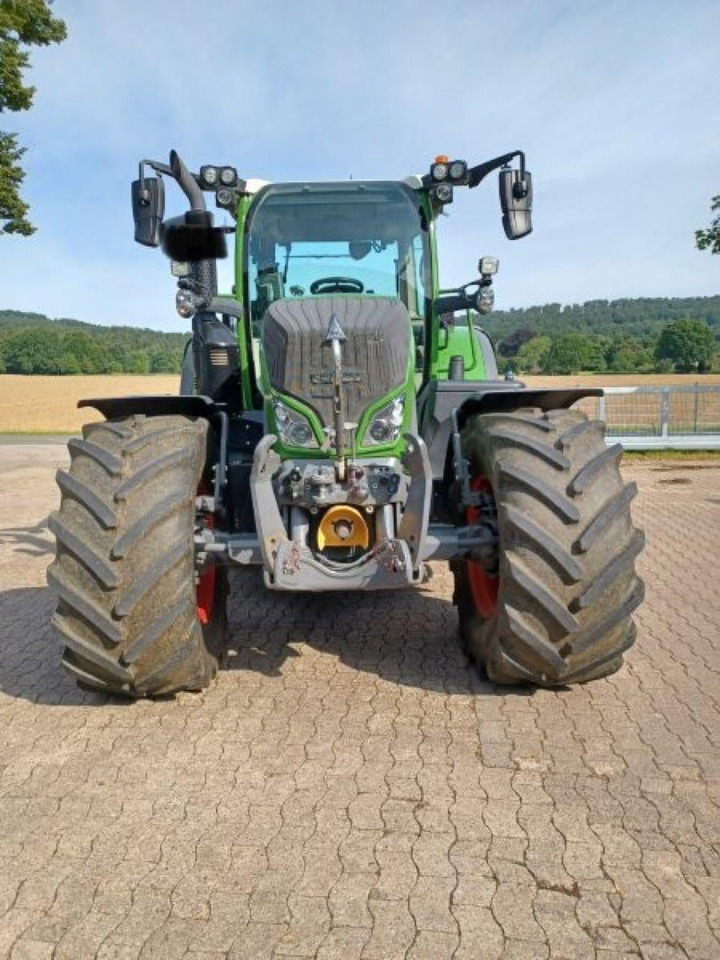 Fendt 718 S4 Vario - Farm tractor: picture 1 Fendt 718 S4 Vario - Farm tractor: picture 1
