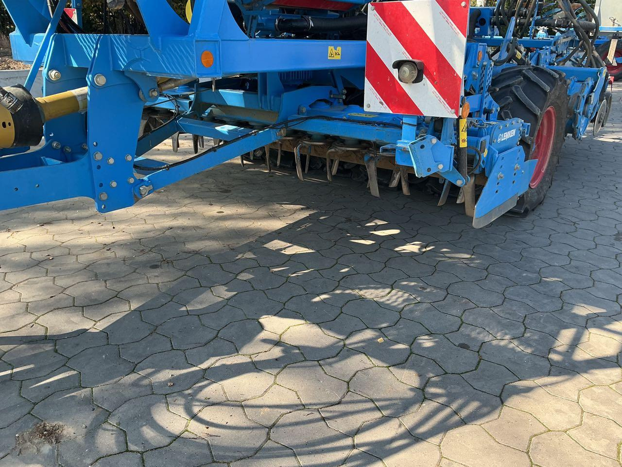 Lemken Compact Solitair 9/300 Z - Combine seed drill: picture 3 Lemken Compact Solitair 9/300 Z - Combine seed drill: picture 3