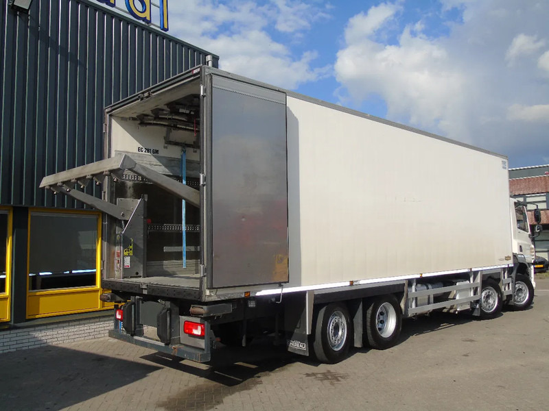 DAF CF 410 + 8X2 + CHEREAU + MEAT HOOKS + ATP + EURO 6 - Refrigerator truck: picture 3 DAF CF 410 + 8X2 + CHEREAU + MEAT HOOKS + ATP + EURO 6 - Refrigerator truck: picture 3