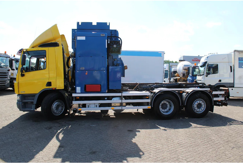 DAF CF 75 .310 + 6X2 STEERING - Garbage truck: picture 2 DAF CF 75 .310 + 6X2 STEERING - Garbage truck: picture 2