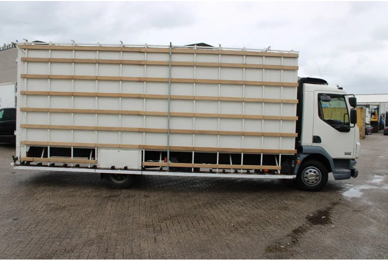 DAF LF 45.180 + MANUAL - Box truck: picture 4 DAF LF 45.180 + MANUAL - Box truck: picture 4