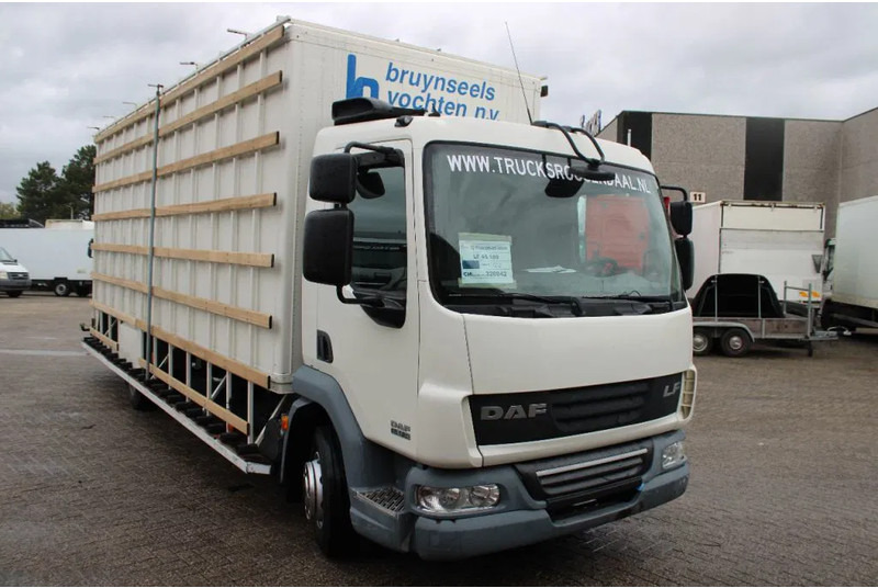 DAF LF 45.180 + MANUAL - Box truck: picture 3 DAF LF 45.180 + MANUAL - Box truck: picture 3