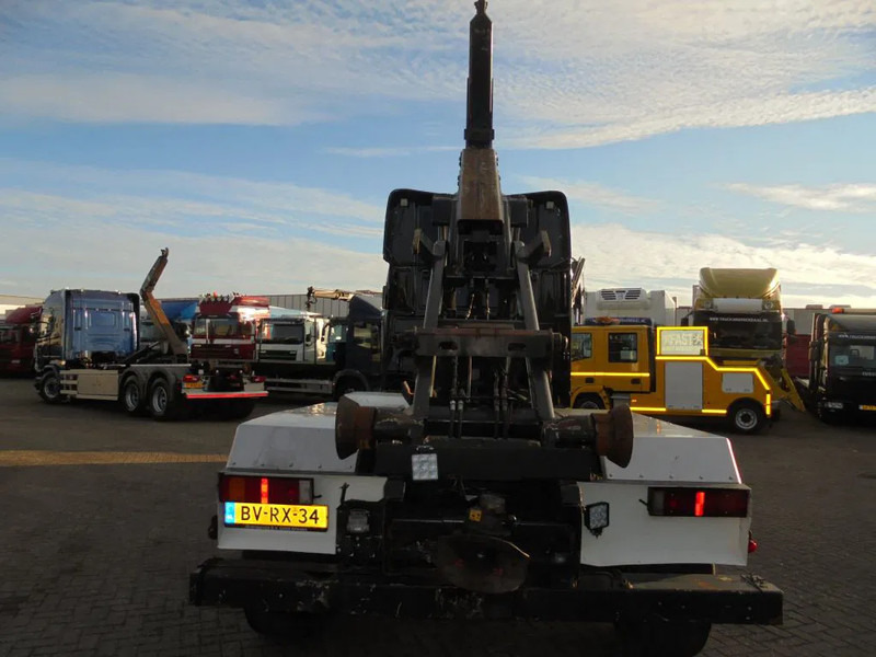 DAF XF 105.480 + 6X2 + Discounted from 16.950,- - Hook lift truck: picture 5 DAF XF 105.480 + 6X2 + Discounted from 16.950,- - Hook lift truck: picture 5