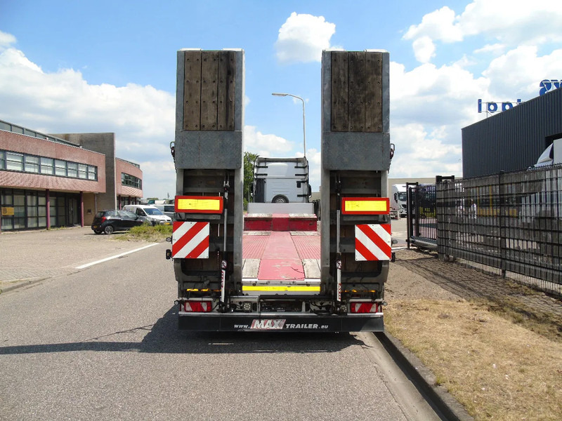 Faymonville 4x AXLE + 6.5 EXTENDABLE + RAMPS FULLY FUNCTIONAL - Autotransporter semi-trailer: picture 3 Faymonville 4x AXLE + 6.5 EXTENDABLE + RAMPS FULLY FUNCTIONAL - Autotransporter semi-trailer: picture 3