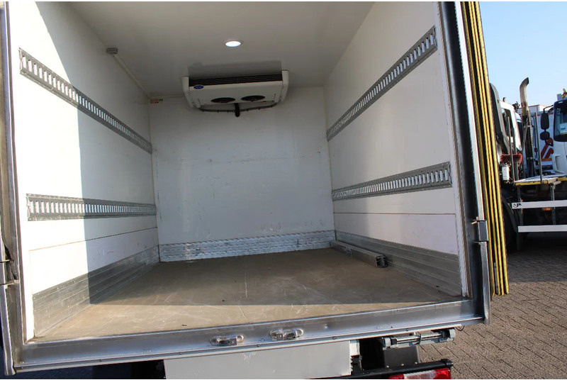 Iveco Daily 35S16 + CARRIER + FRC/ATP - Refrigerated van: picture 5 Iveco Daily 35S16 + CARRIER + FRC/ATP - Refrigerated van: picture 5