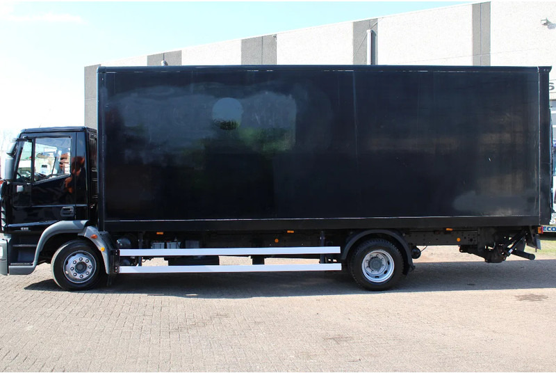 Iveco Eurocargo 120E25 + MANUAL - Box truck: picture 5 Iveco Eurocargo 120E25 + MANUAL - Box truck: picture 5