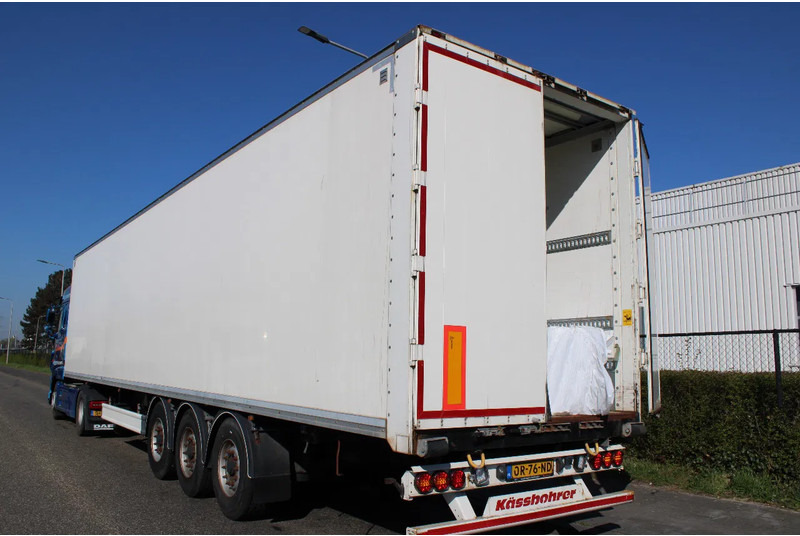 Kässbohrer 3x axle + bpw - Closed box semi-trailer: picture 4 Kässbohrer 3x axle + bpw - Closed box semi-trailer: picture 4