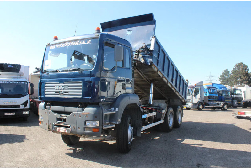 MAN TGA 33.360 + 6X6 + MANUAL - Tipper: picture 2 MAN TGA 33.360 + 6X6 + MANUAL - Tipper: picture 2