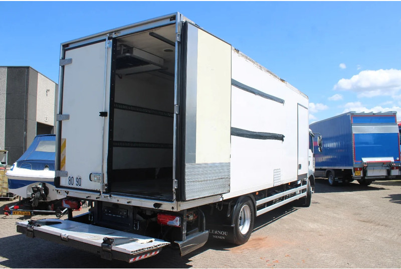Refrigerator truck MAN TGM 18.280 + EURO 4 + LIFT + 18T: picture 9