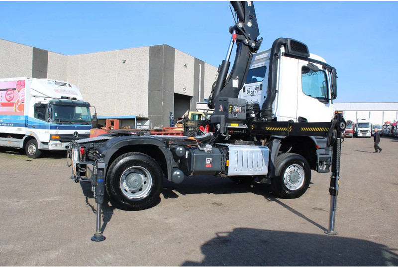 Crane truck Mercedes-Benz Arocs 2051 + 4X4 + HIAB 302 E6 / JIB 70 X 4 + 10 EXTENTSIONS / NEW!!: picture 9