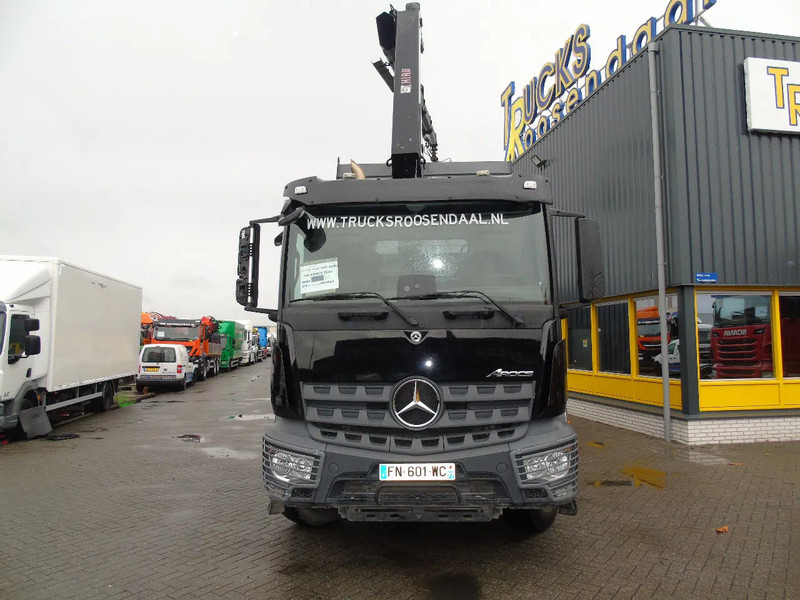 Mercedes-Benz Arocs 2643 + HIAB + 3 SIDE TIPPER - Crane truck: picture 2 Mercedes-Benz Arocs 2643 + HIAB + 3 SIDE TIPPER - Crane truck: picture 2