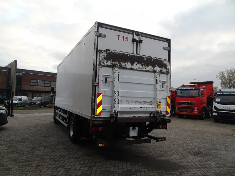 Mercedes-Benz Axor 1829 + CARRIER SUPRA 950 + LIFT + ATP + EURO 5 - Refrigerator truck: picture 3 Mercedes-Benz Axor 1829 + CARRIER SUPRA 950 + LIFT + ATP + EURO 5 - Refrigerator truck: picture 3