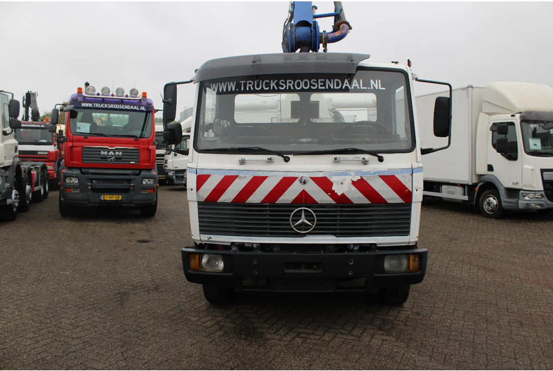 Mercedes-Benz Ecoliner 1320 + 15 meter pomp concrete + manual + EURO 0 - Concrete pump truck: picture 5 Mercedes-Benz Ecoliner 1320 + 15 meter pomp concrete + manual + EURO 0 - Concrete pump truck: picture 5