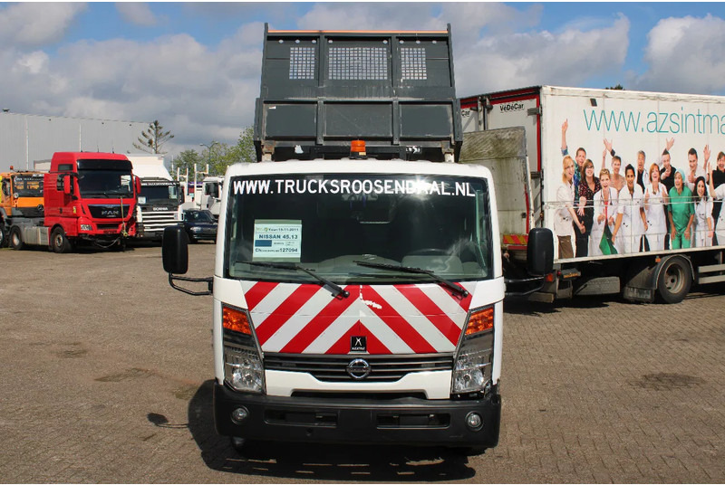 Nissan 45.13 + EURO 4 + C patent + tipper + MANUAL - Tipper: picture 2 Nissan 45.13 + EURO 4 + C patent + tipper + MANUAL - Tipper: picture 2