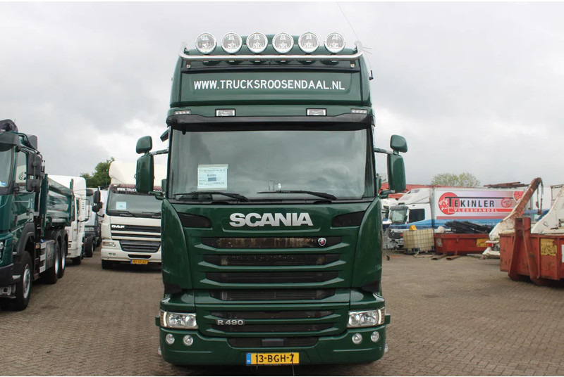 Scania R490 + 6X2 + EURO 6 + heating truck/ flowers FULL OPTION - Refrigerator truck: picture 2 Scania R490 + 6X2 + EURO 6 + heating truck/ flowers FULL OPTION - Refrigerator truck: picture 2
