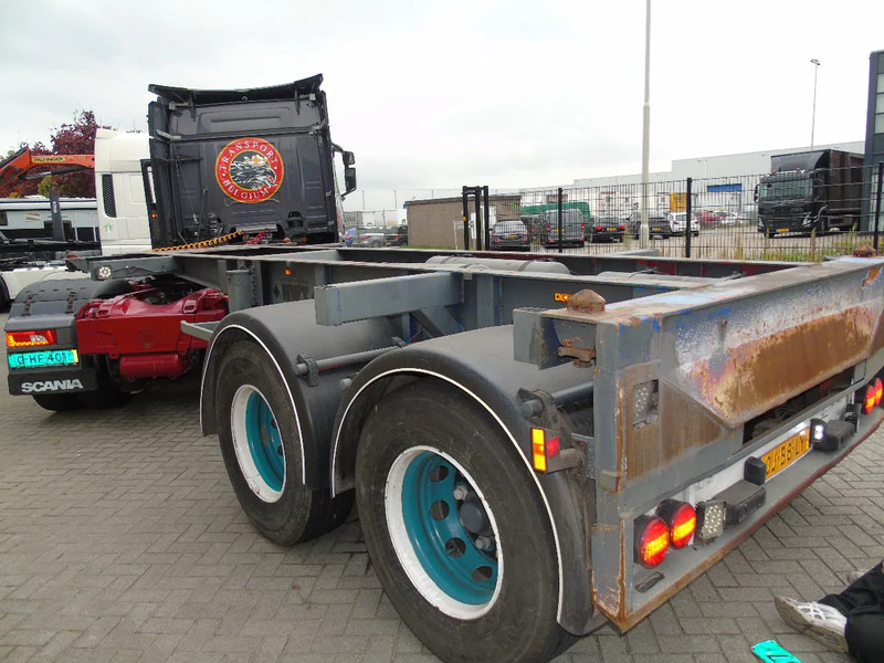 TR'AX 2 AXLE + 20FT - Container transporter/ Swap body semi-trailer: picture 3 TR'AX 2 AXLE + 20FT - Container transporter/ Swap body semi-trailer: picture 3