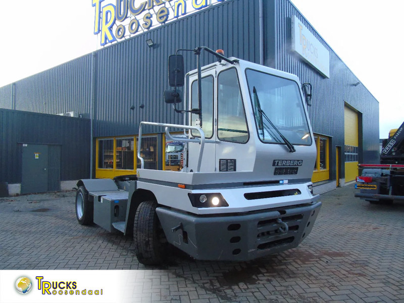 Terberg YT 182 fully funtion + perfect - Terminal tractor: picture 1 Terberg YT 182 fully funtion + perfect - Terminal tractor: picture 1