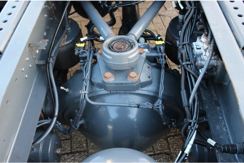 Tractor unit DAF CF 370 + EURO 6: picture 9