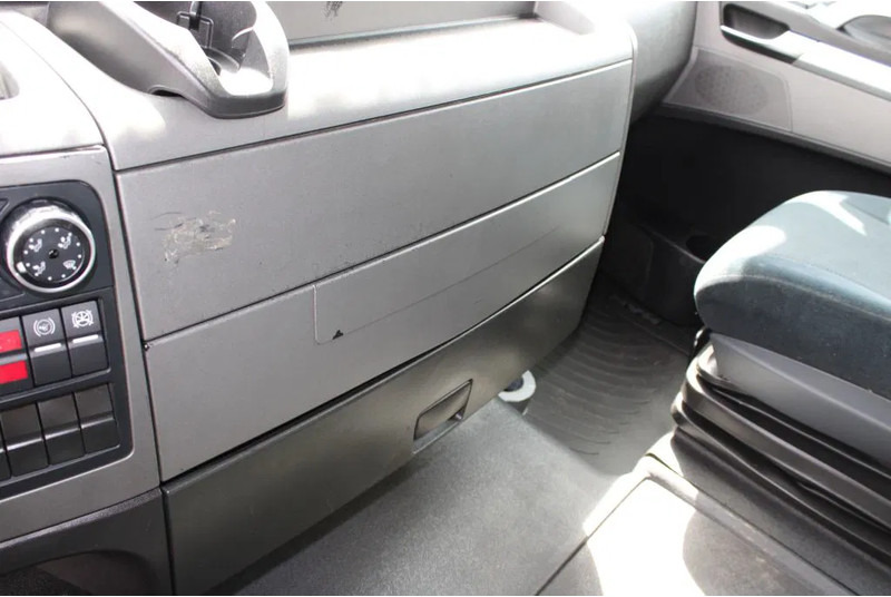 Tractor unit MAN TGX 18.480 + Euro 6 + Retarder + adr: picture 18 Tractor unit MAN TGX 18.480 + Euro 6 + Retarder + adr: picture 18