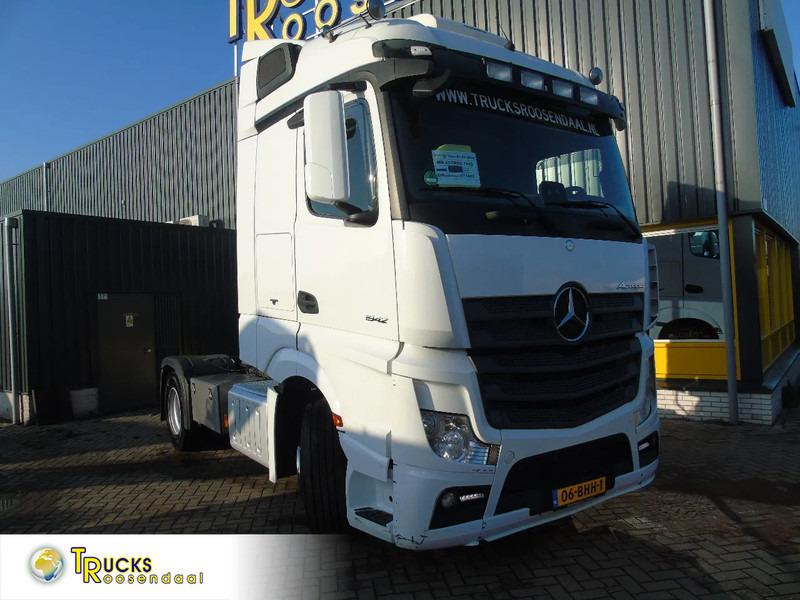 Mercedes-Benz Actros 1942 + EURO 6 + SPOILER - Tractor unit: picture 1 Mercedes-Benz Actros 1942 + EURO 6 + SPOILER - Tractor unit: picture 1