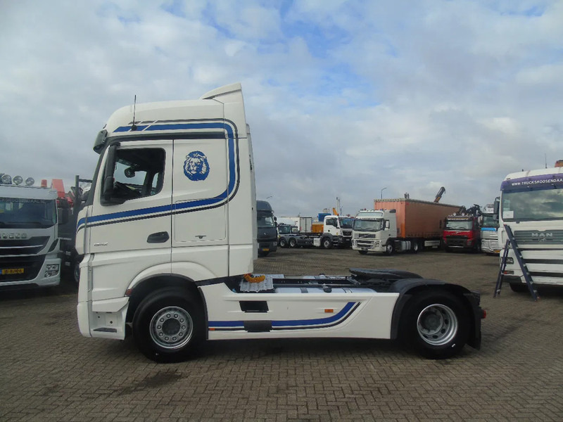 Mercedes-Benz Actros 1942 + euro 6 - Tractor unit: picture 4 Mercedes-Benz Actros 1942 + euro 6 - Tractor unit: picture 4