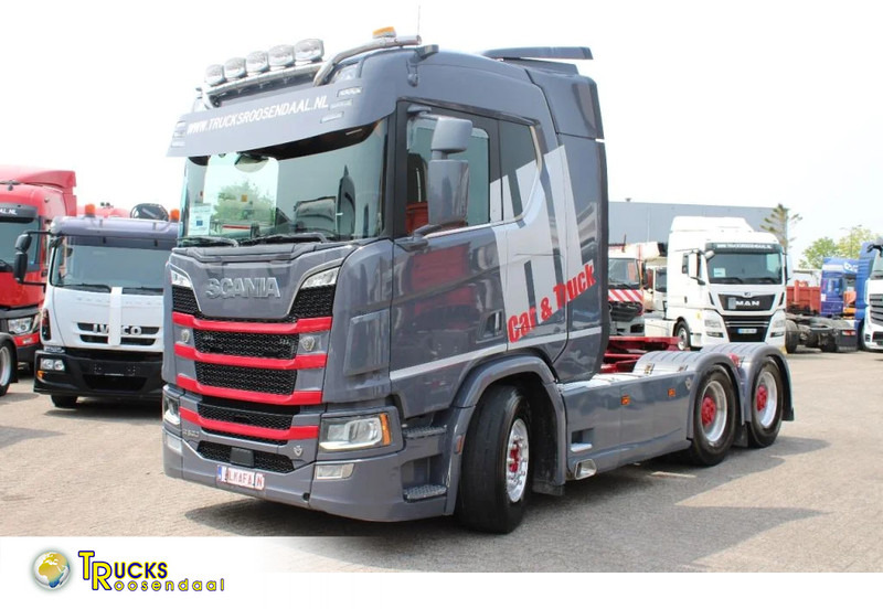 Scania R520 V8 + 6X4 + FULL OPTION + EURO 6 + PTO+120 TONS - Tractor unit: picture 1 Scania R520 V8 + 6X4 + FULL OPTION + EURO 6 + PTO+120 TONS - Tractor unit: picture 1