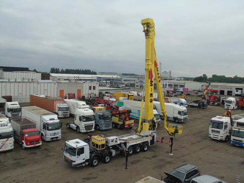 Mercedes-Benz Actros 4148 + 84 meters + 10x4 - Truck: picture 4 Mercedes-Benz Actros 4148 + 84 meters + 10x4 - Truck: picture 4