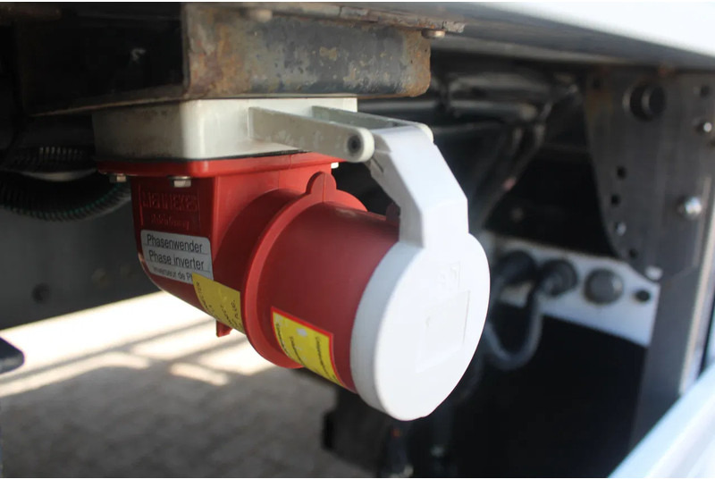 Refrigerator truck Volvo FE 280 + CARRIER + ATP/FRC + LIFT /EURO 6/ 19T: picture 15