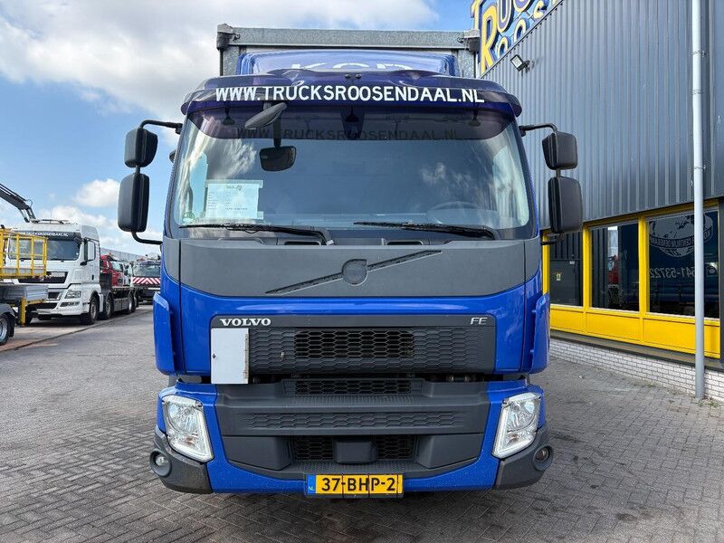 Volvo FE 320 + EURO 6 + SMARTTACHO - Curtainsider truck: picture 4 Volvo FE 320 + EURO 6 + SMARTTACHO - Curtainsider truck: picture 4